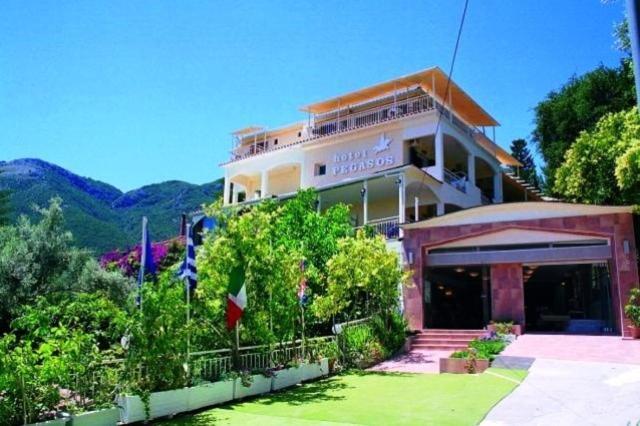 Hotel Pegasos 尼基亚娜 外观 照片