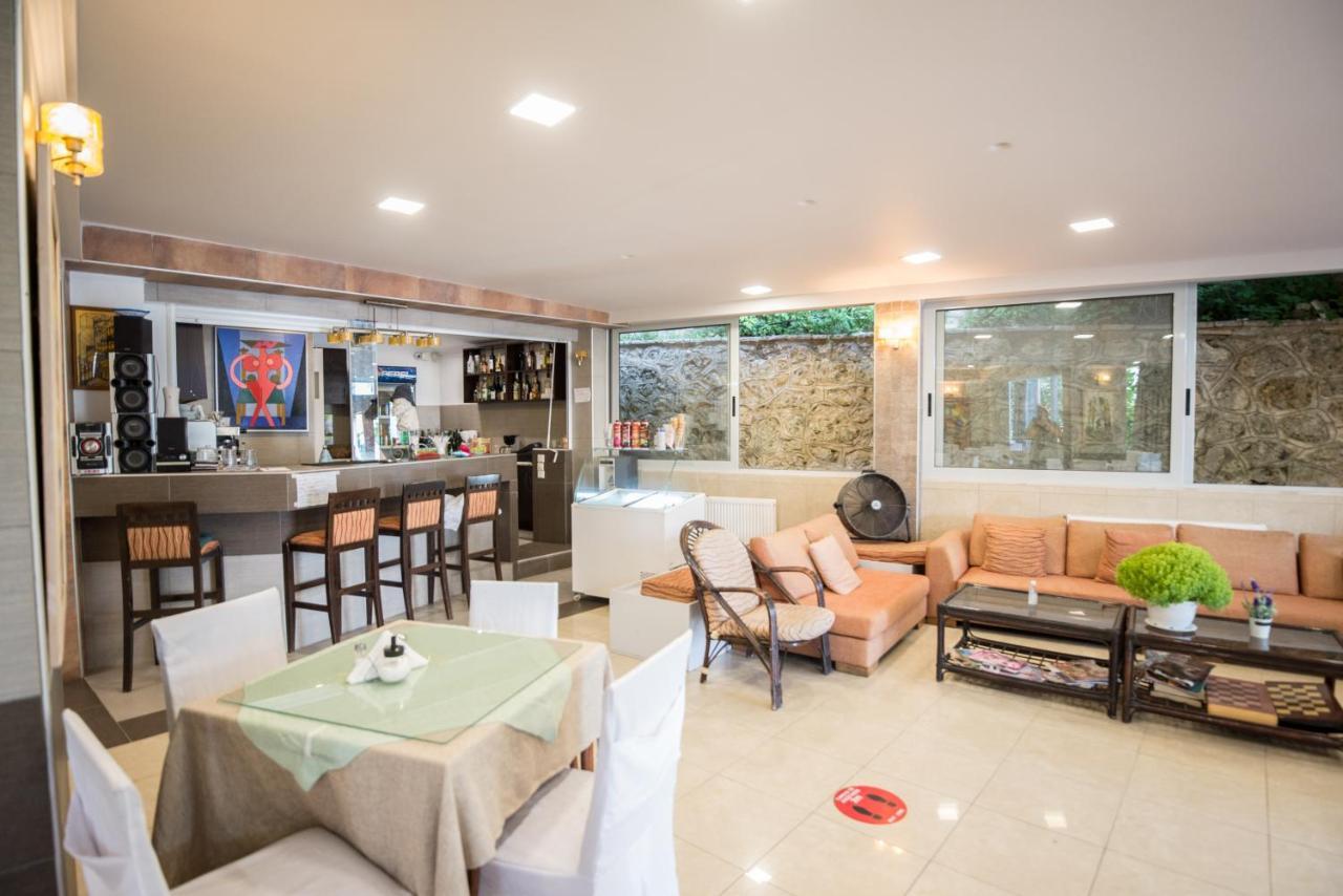 Hotel Pegasos 尼基亚娜 外观 照片